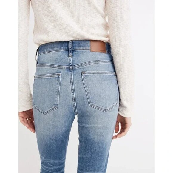 Madewell Cali Demi-Boot Jeans in Bess Wash: Button-Front Edition Size 25 - Picture 3 of 12
